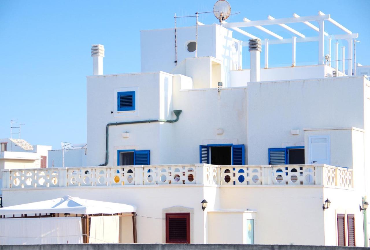 ヴィッラノーヴァ・ディ・オストゥーニTerrazza Sul Mareアパートメント エクステリア 写真